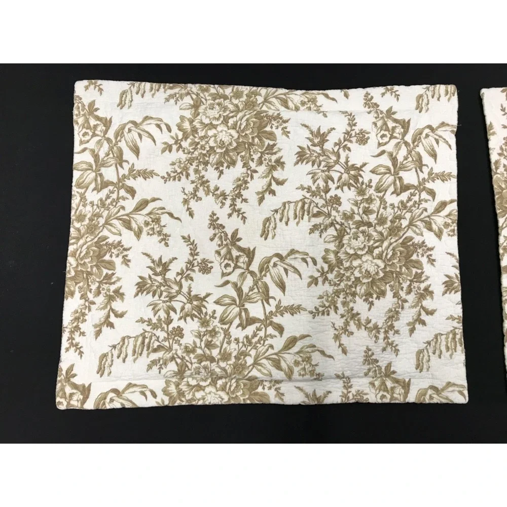 Laura Ashley 2 Pillow Shams Quilted Floral Cottage Shabby 100% Cotton 21x27